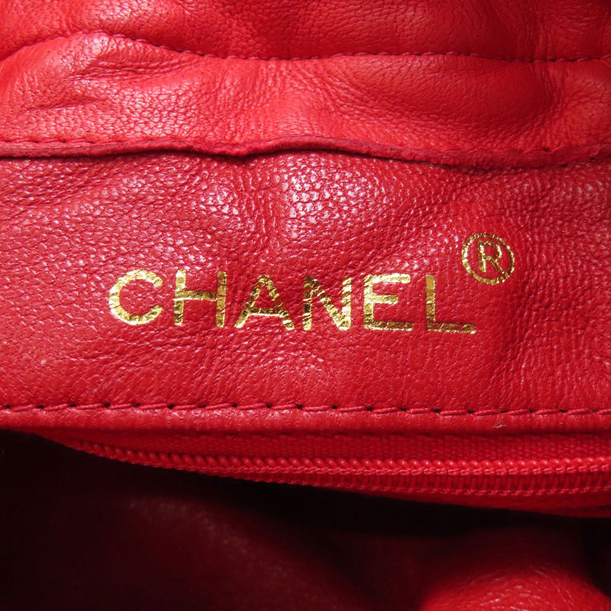 CHANEL DrawstringShoulder Matelasse GoldHardware Shoulder Bag Satin Ladies [Used]