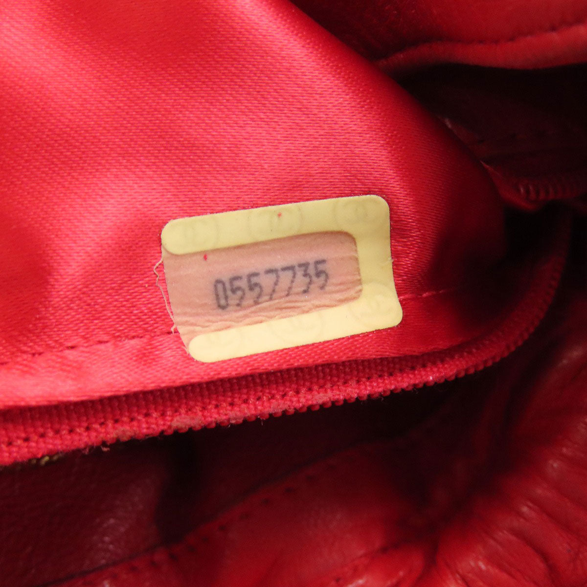 CHANEL DrawstringShoulder Matelasse GoldHardware Shoulder Bag Satin Ladies [Used]