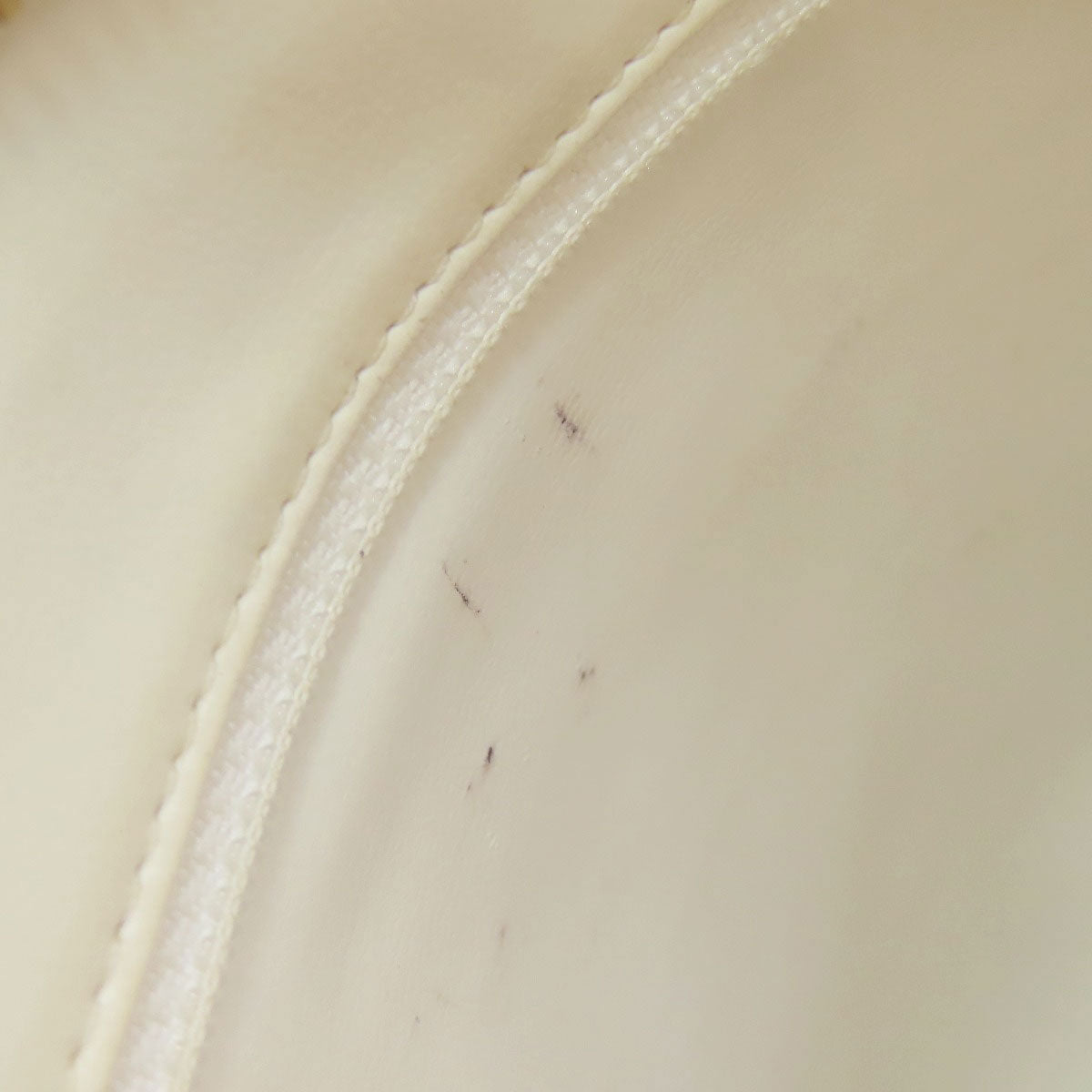 CHANEL V stitch Tote Bag Grained Calfskin Skin Ladies [Used]