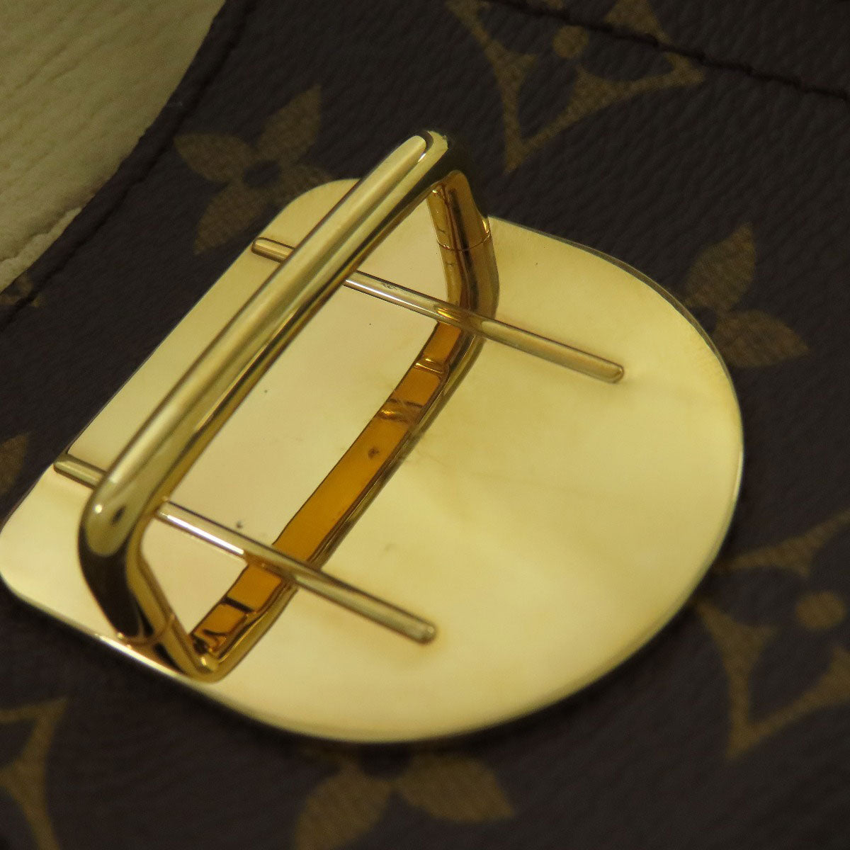 LOUIS VUITTON M40027 Hudson Handbag Monogram canvas Ladies [Used]