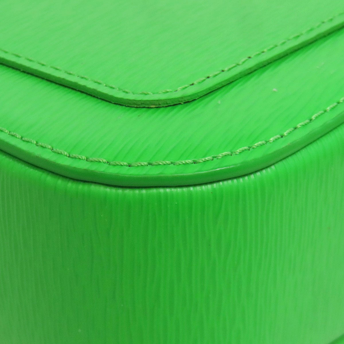 LOUIS VUITTON M23173 Monceau Distorted Handbag Epi Leather Ladies [Used]