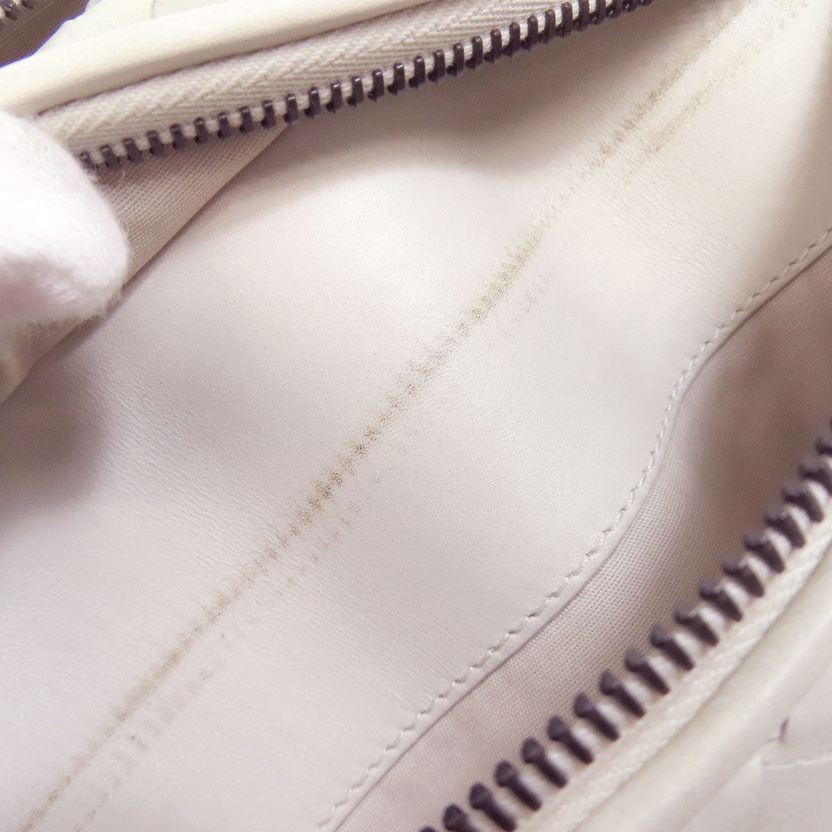 BOTTEGA VENETA Intrecciato body bag Calf Ladies [Used]