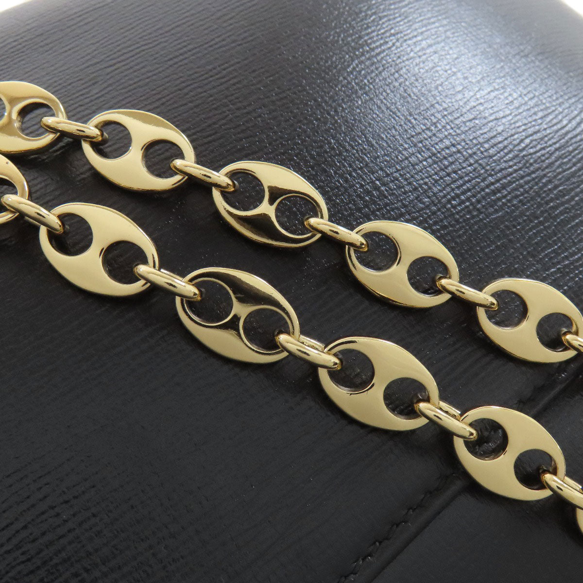 GUCCI 576421 ChainShoulder Shoulder Bag Calf Ladies [Used]