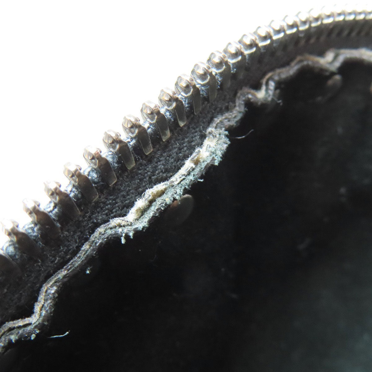 VALENTINO Noir Studs Backpack Â· Daypack Leather Ladies [Used]