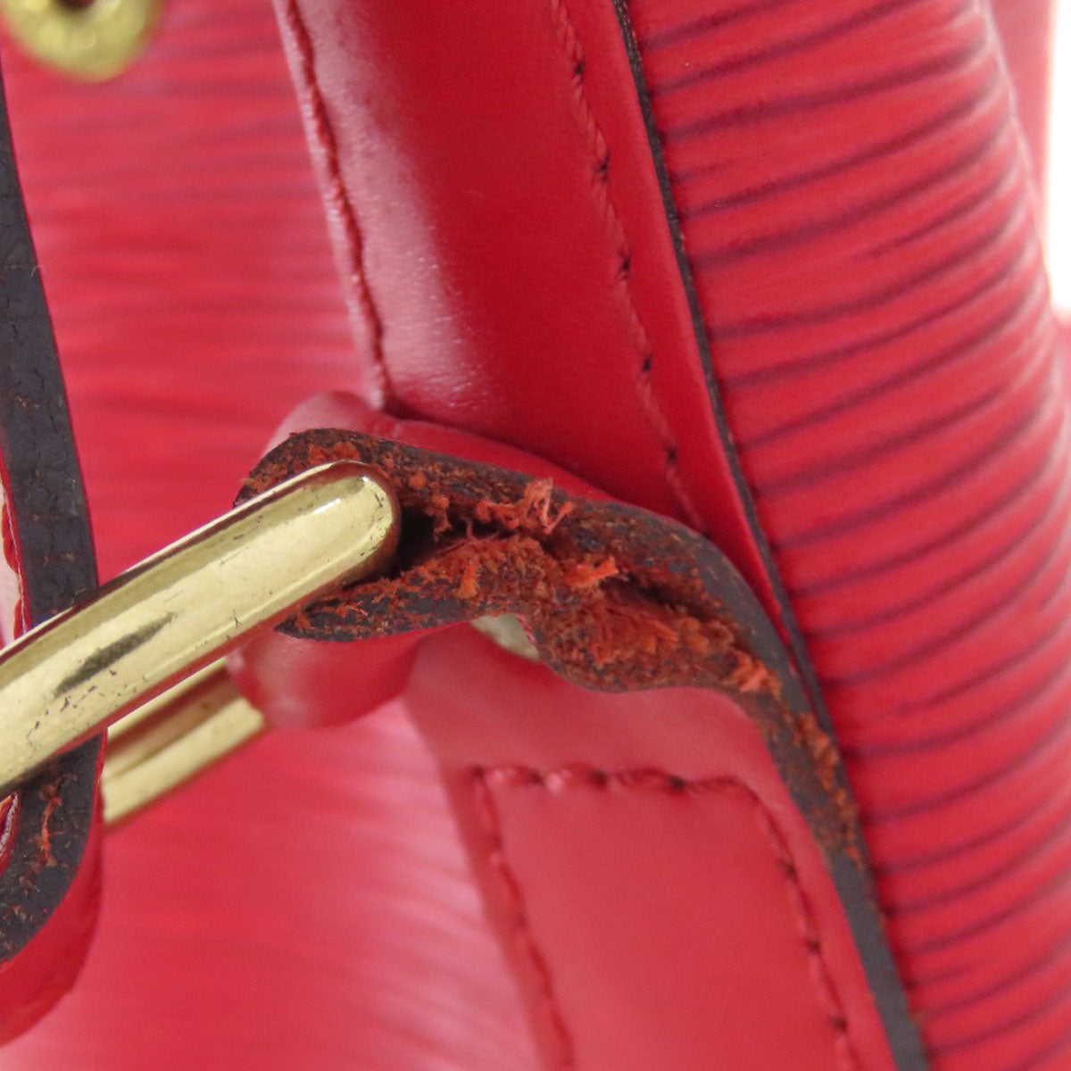 LOUIS VUITTON M59017 Petit Noe Shoulder Bag Epi Leather Ladies [Used]