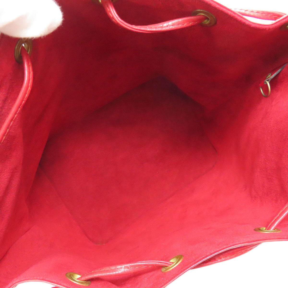 LOUIS VUITTON M59017 Petit Noe Shoulder Bag Epi Leather Ladies [Used]