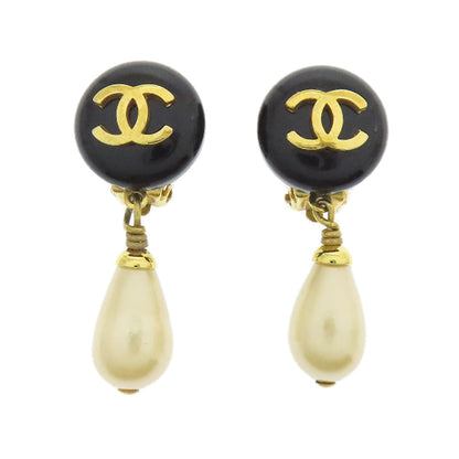 CHANEL COCO Mark Fake Pearl Earring Plastic Gold PlatedLadies [Used]
