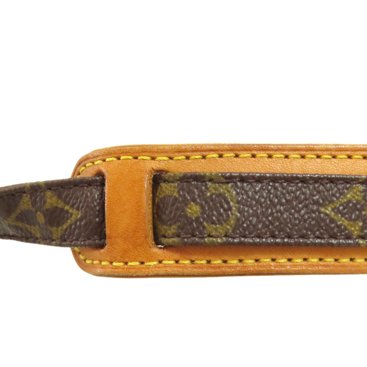 LOUIS VUITTON M45236 Amazon Shoulder Bag Monogram canvas Ladies [Used]