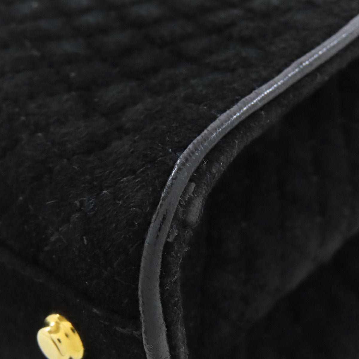 BALLY quilting Handbag Suede Ladies [Used]