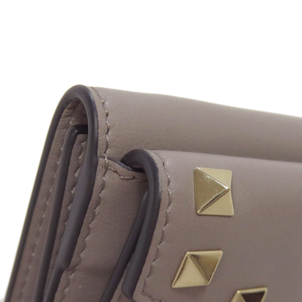 VALENTINO Compact wallet studs Bifold Wallet with Coin Pocket Leather Ladies [Used]