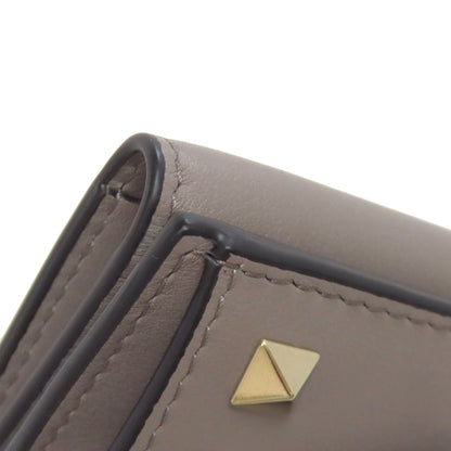 VALENTINO Compact wallet studs Bifold Wallet with Coin Pocket Leather Ladies [Used]