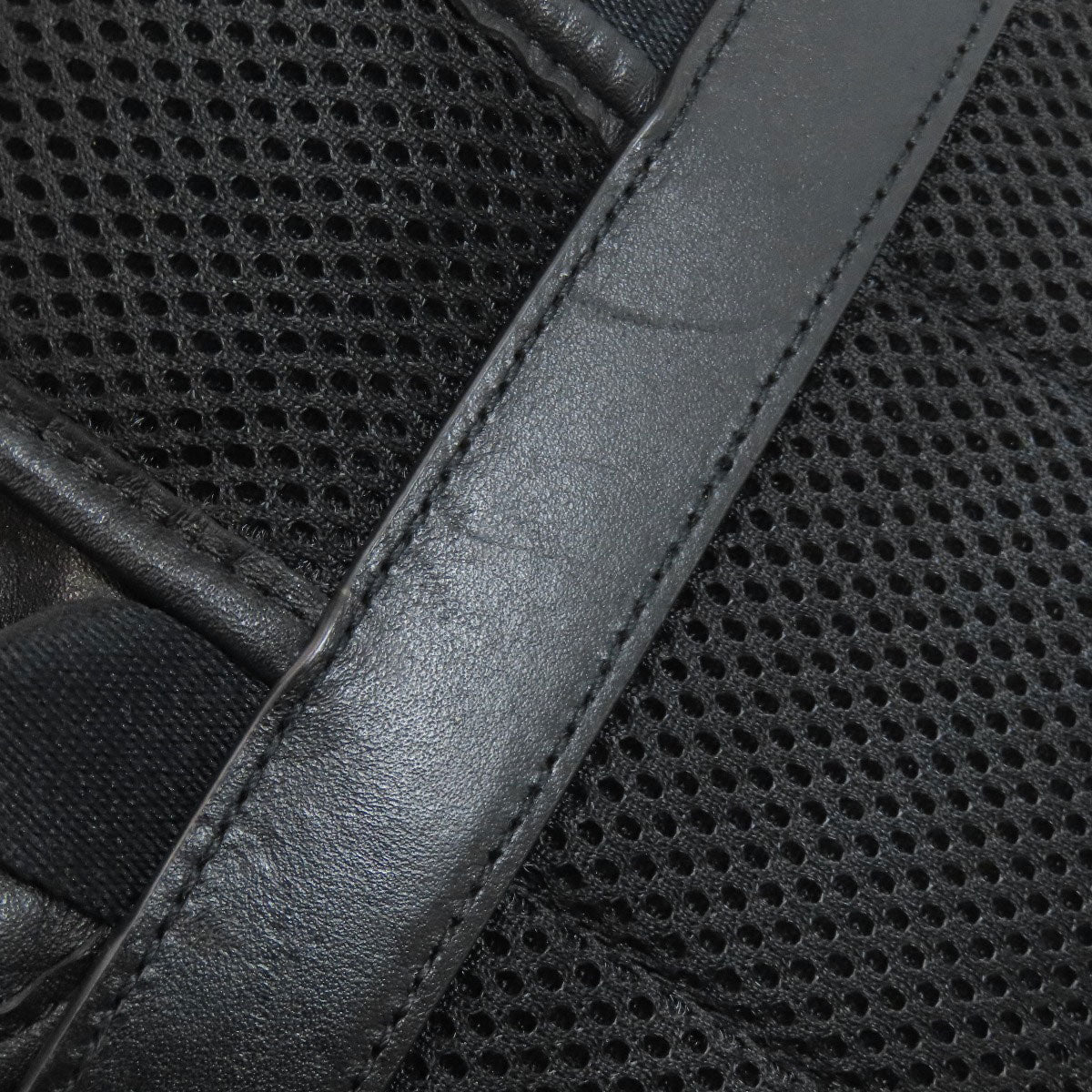 COACH 2943 logo body bag Calf Ladies [Used]