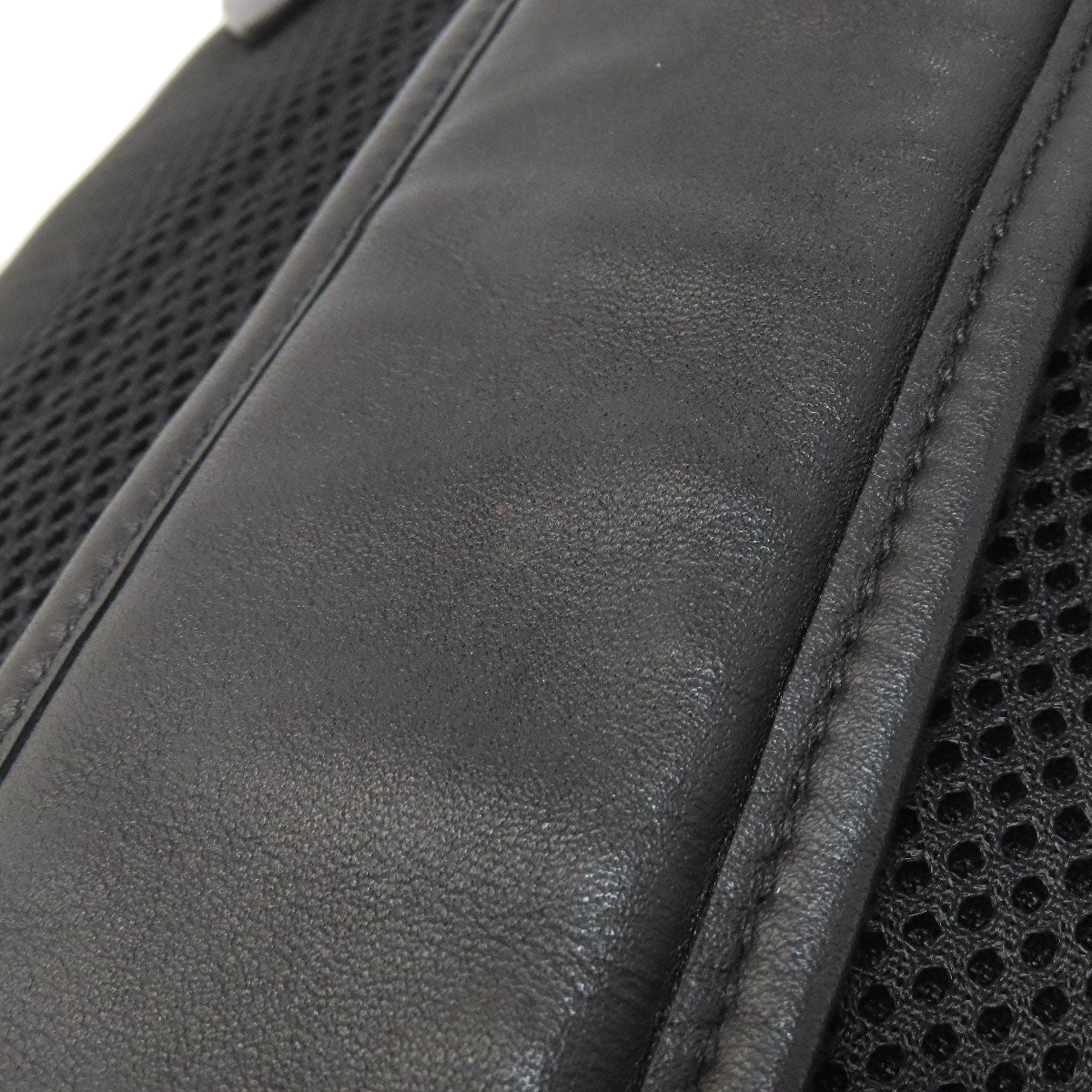 COACH 2943 logo body bag Calf Ladies [Used]