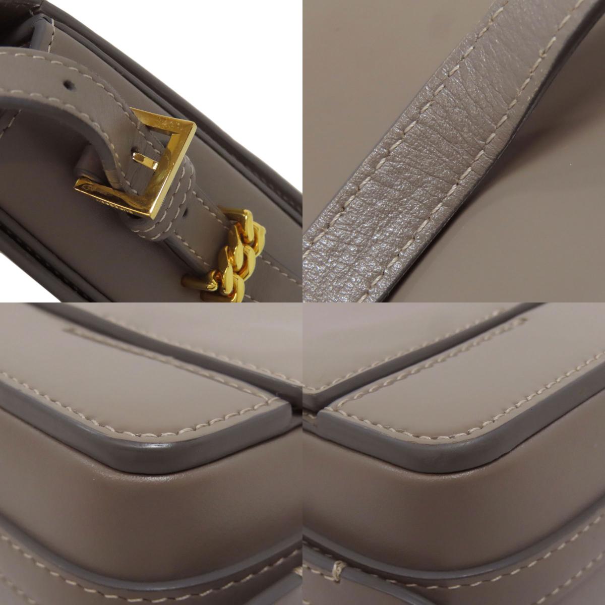 BURBERRY logo Shoulder Bag Enamel Ladies [Used]