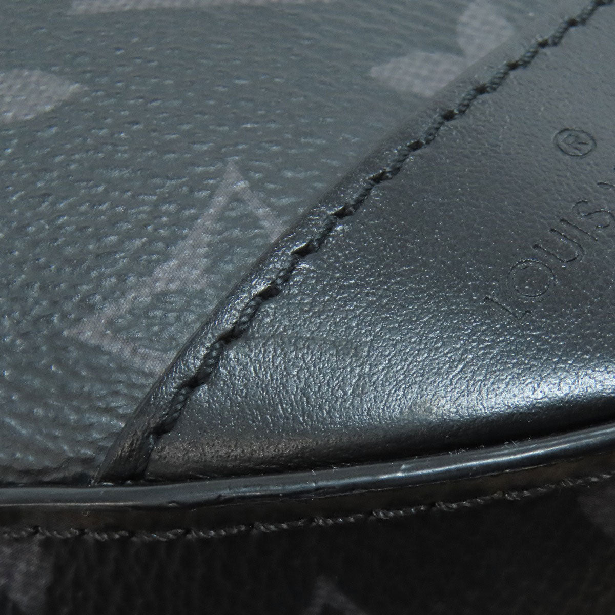 LOUIS VUITTON M69443 Trio Messenger Shoulder Bag Monogram Eclipse Ladies [Used]