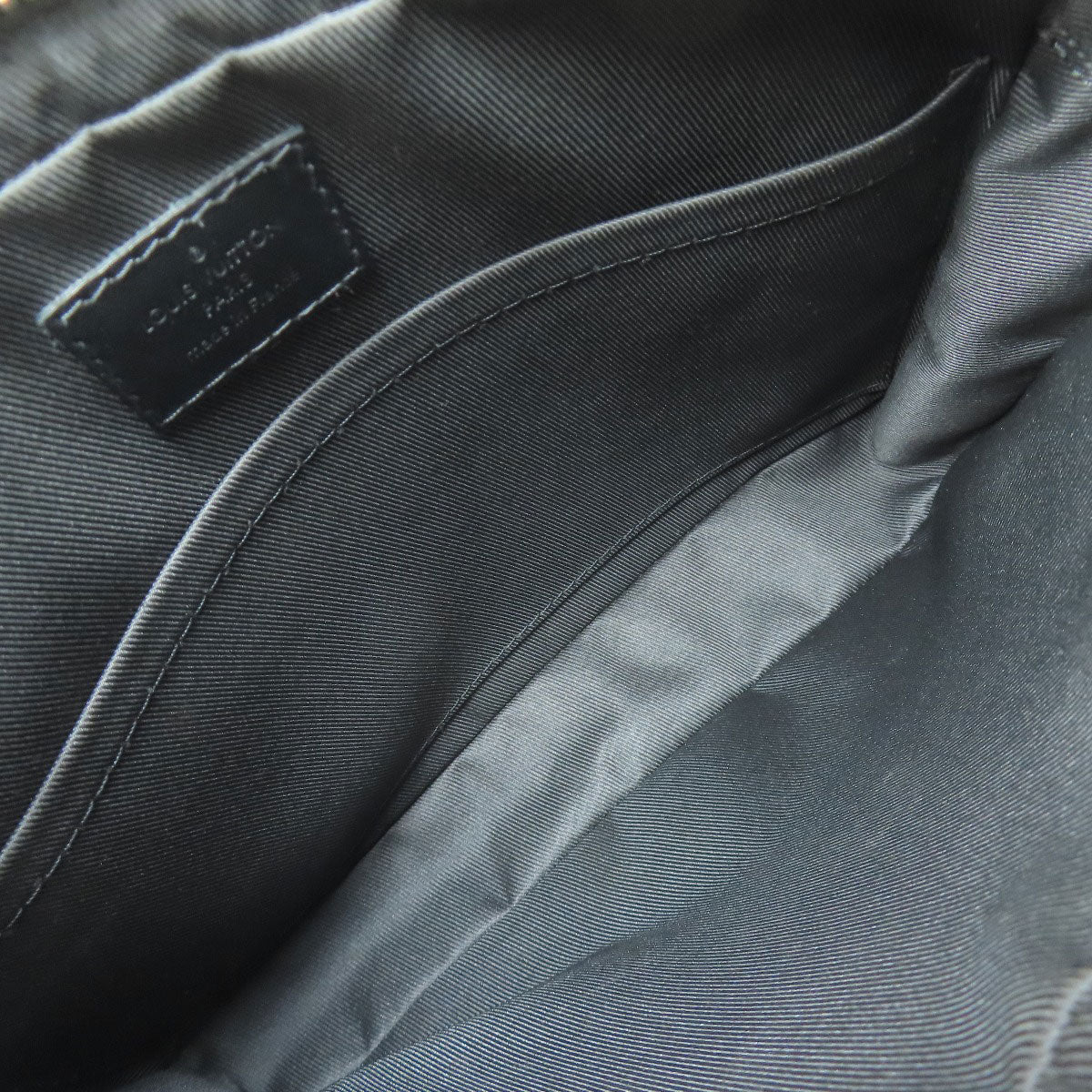 LOUIS VUITTON M69443 Trio Messenger Shoulder Bag Monogram Eclipse Ladies [Used]