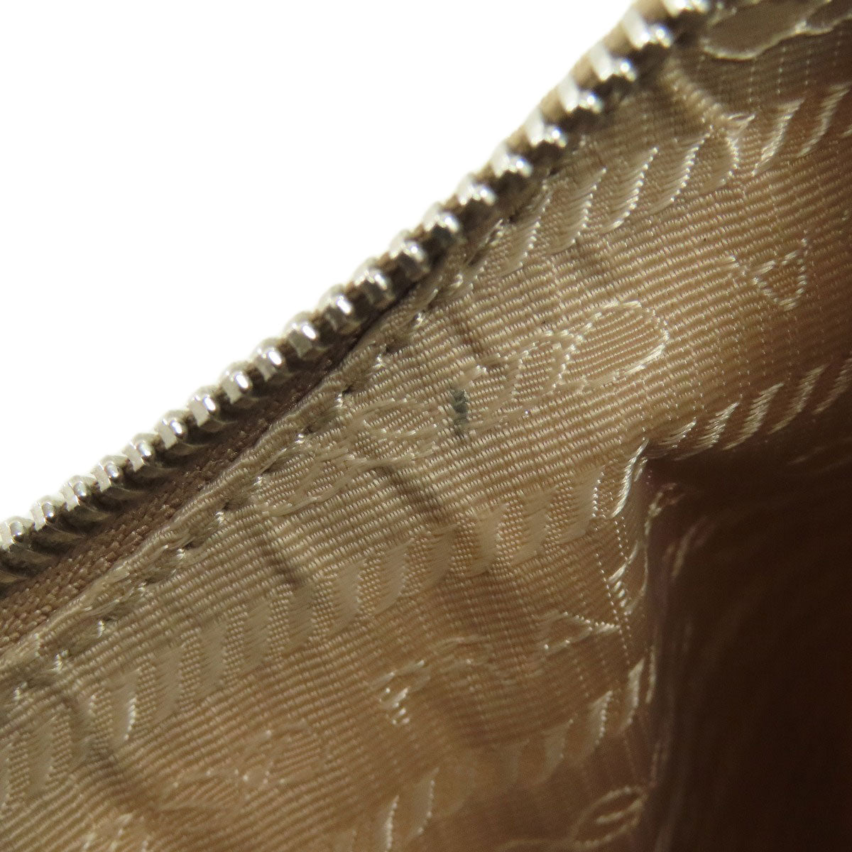 PRADA Re-Edition 2005 Logo Hardware 2WAY Handbag Nylon Ladies [Used]