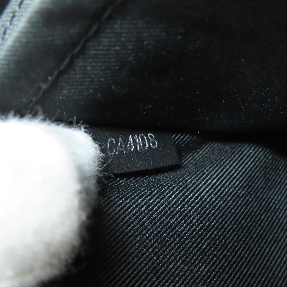 LOUIS VUITTON M44428 Utility side bag Hip bag, waist bag Monogram canvas Ladies [Used]