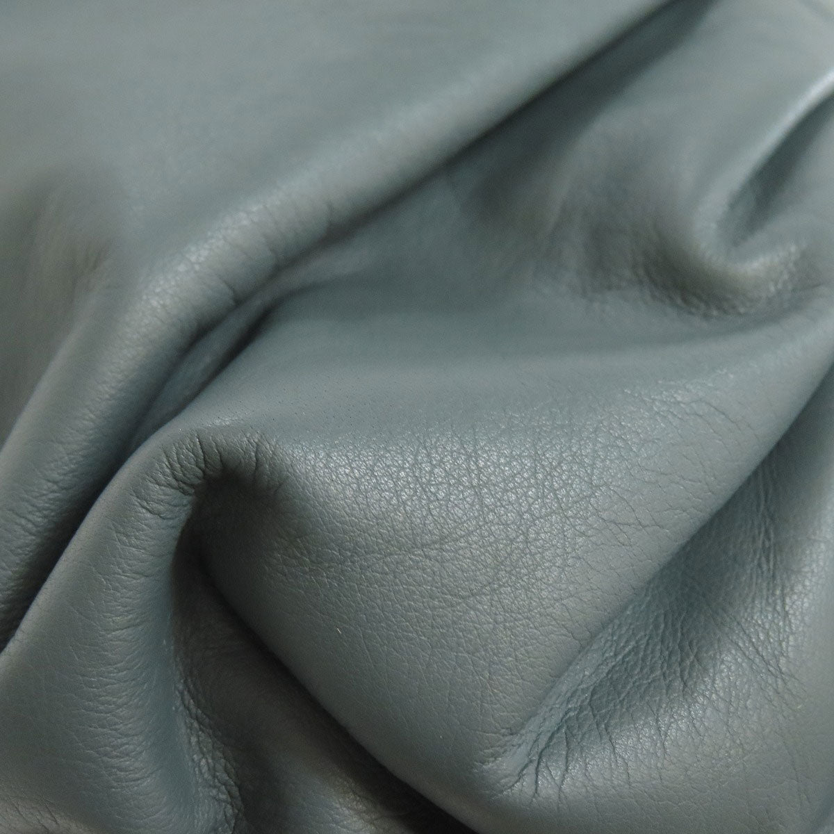 BOTTEGA VENETA 629857 Simple design body bag Calf Ladies [Used]