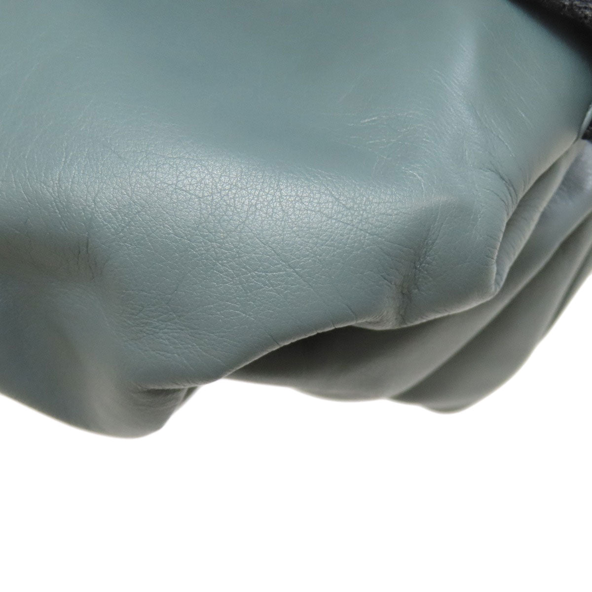 BOTTEGA VENETA 629857 Simple design body bag Calf Ladies [Used]