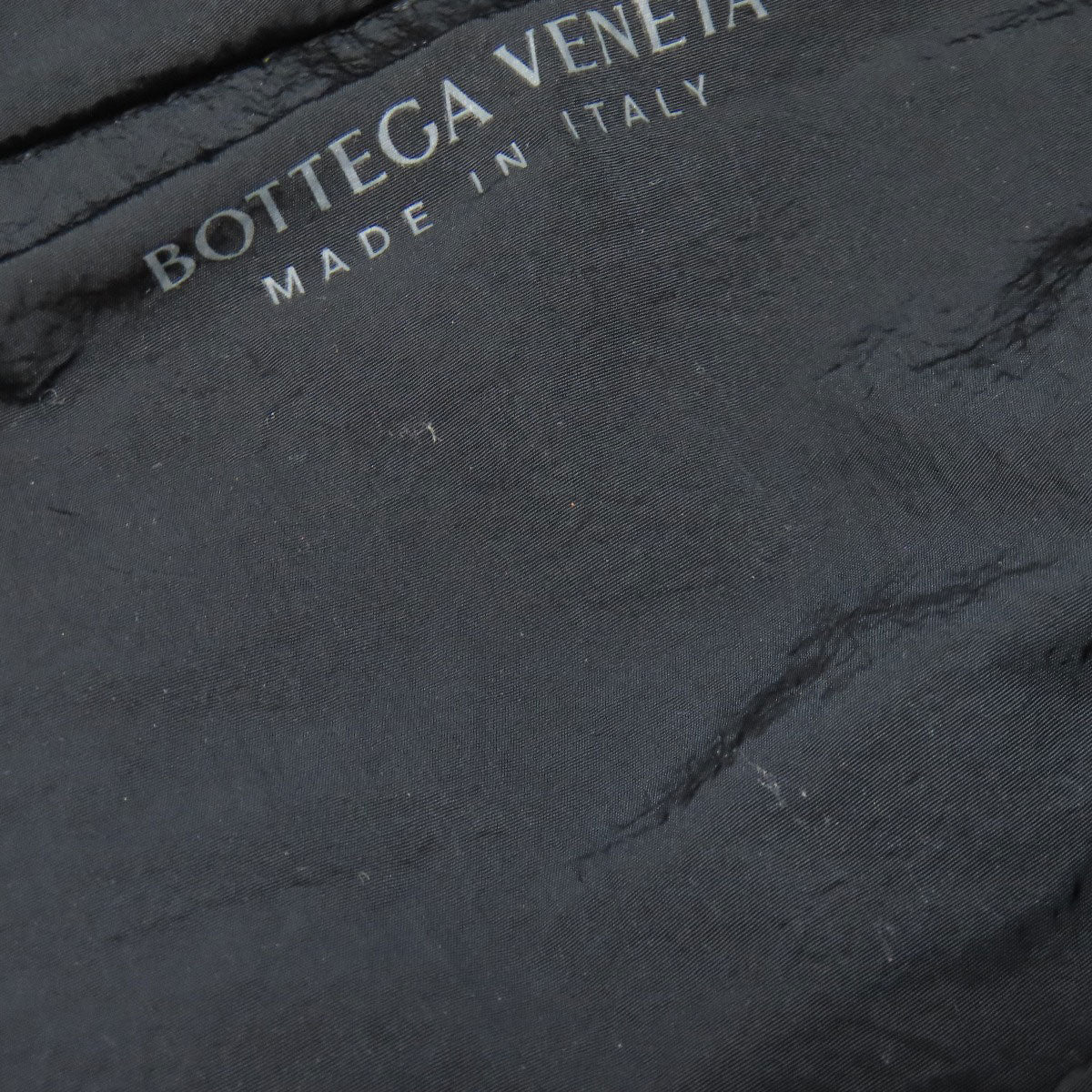 BOTTEGA VENETA 629857 Simple design body bag Calf Ladies [Used]