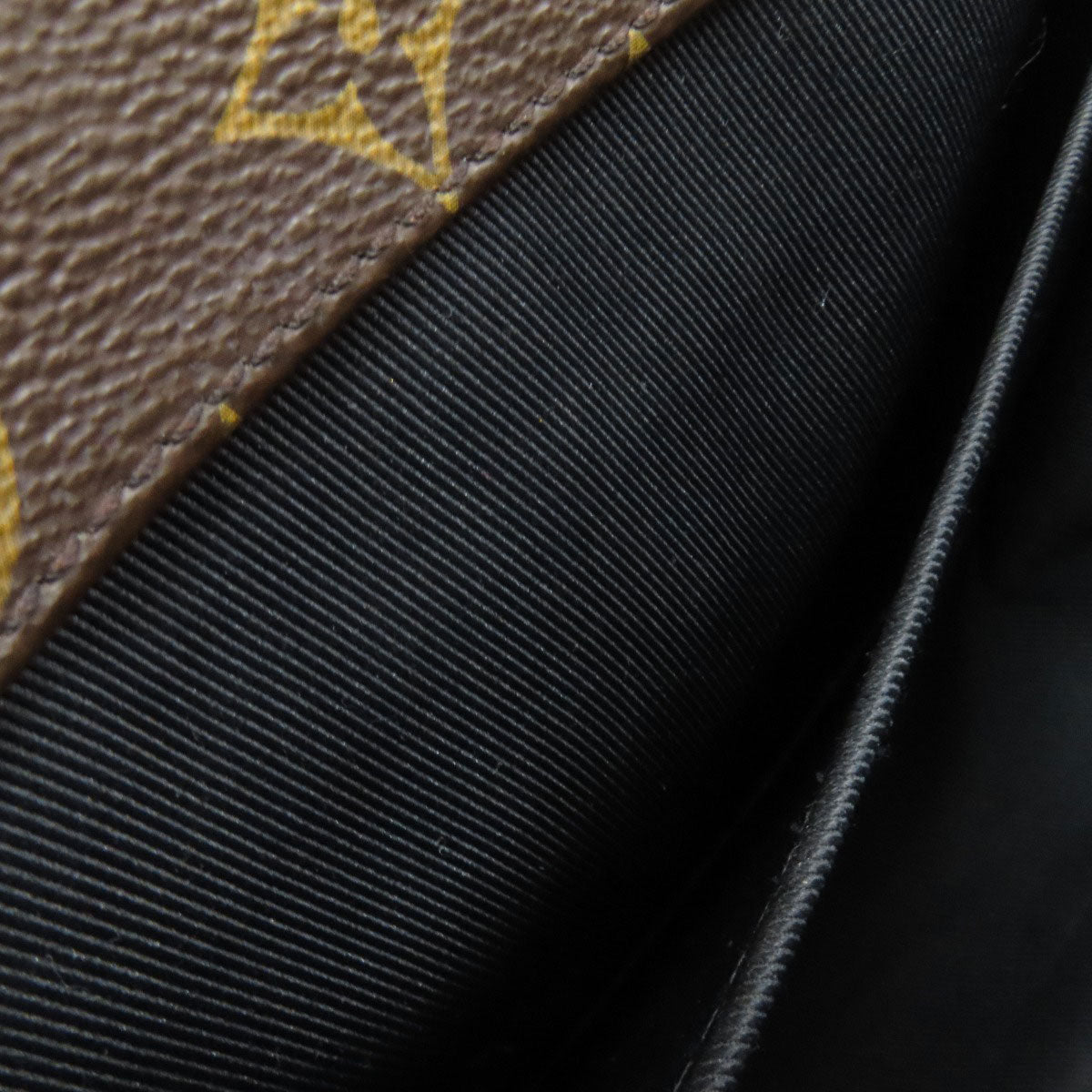 LOUIS VUITTON M51953 Cherry Wood Handbag Patent leather Ladies [Used]