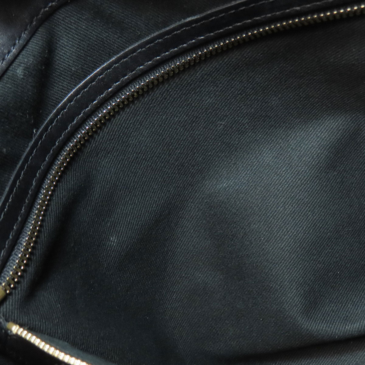 VALENTINO Studs Shoulder Bag Leather Ladies [Used]