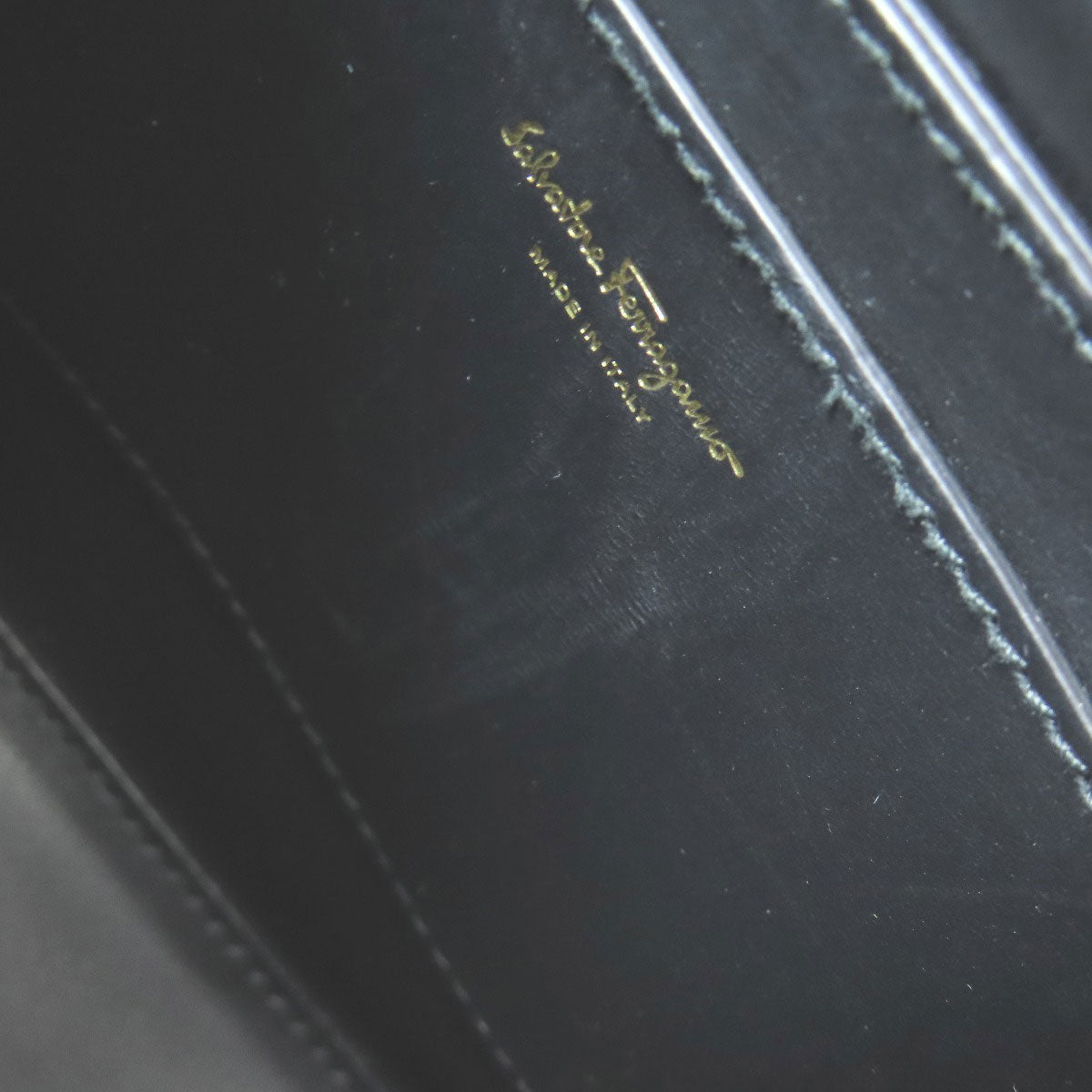 Salvatore Ferragamo GanciniHardware Shoulder Bag Leather Ladies [Used]