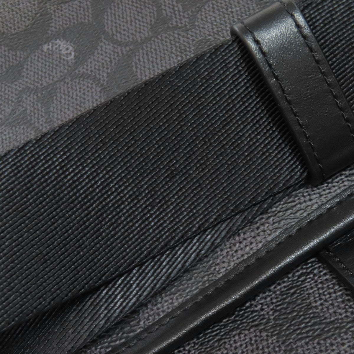 COACH CU202 League Messenger Signature Shoulder Bag PVC Ladies [Used]