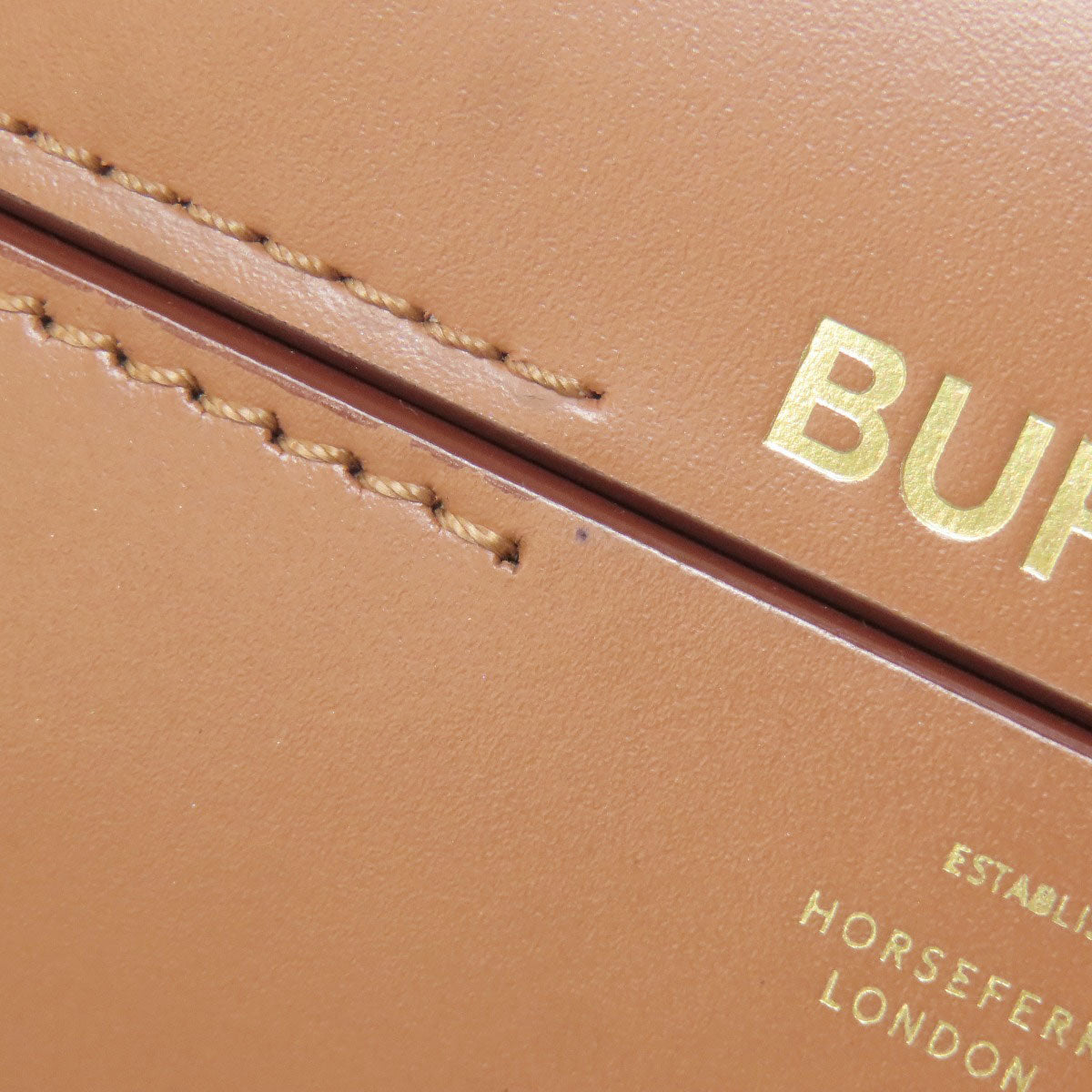 BURBERRY logo Bifold Wallet No Coin Pocket Leather Ladies [Used]