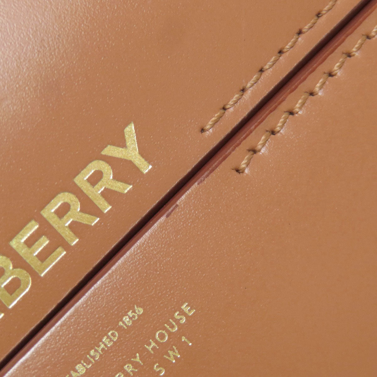 BURBERRY logo Bifold Wallet No Coin Pocket Leather Ladies [Used]