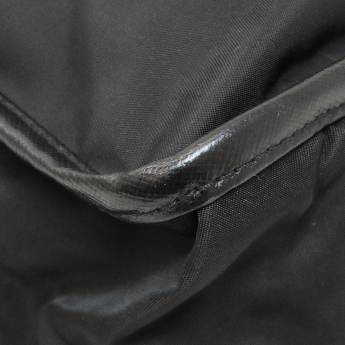 PRADA V166 Messenger Bag Logo Hardware Shoulder Bag Nylon Ladies [Used]