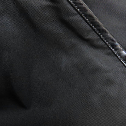 PRADA V166 Messenger Bag Logo Hardware Shoulder Bag Nylon Ladies [Used]