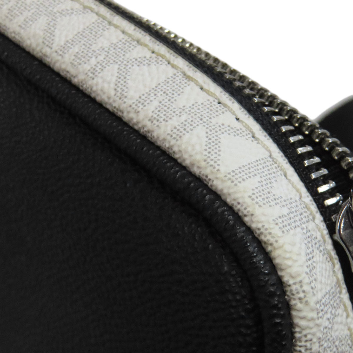 Michael Kors MK Signature Stripe Shoulder Bag PVC Ladies [Used]