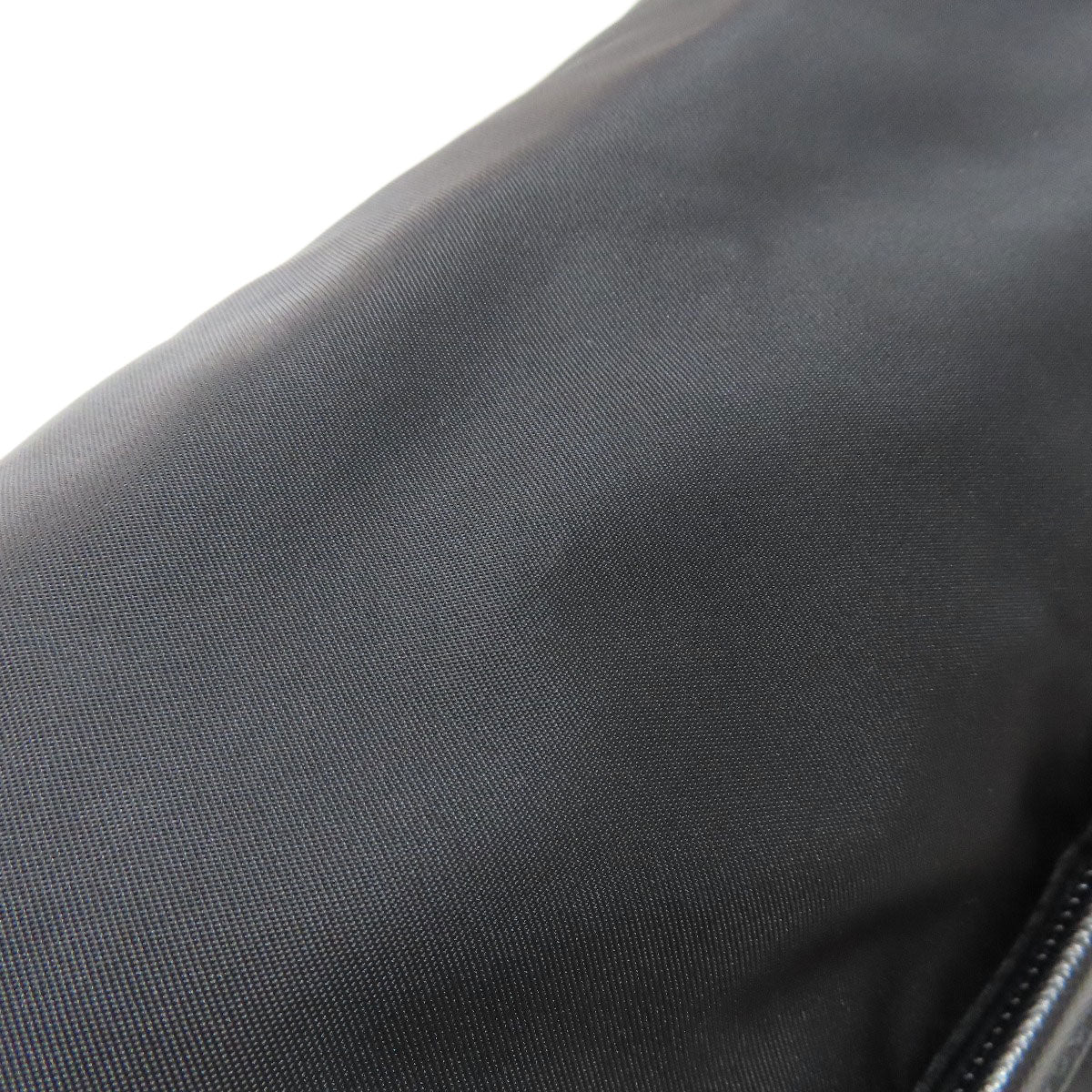 PRADA V158 Messenger Bag Logo Hardware Shoulder Bag Nylon Ladies [Used]