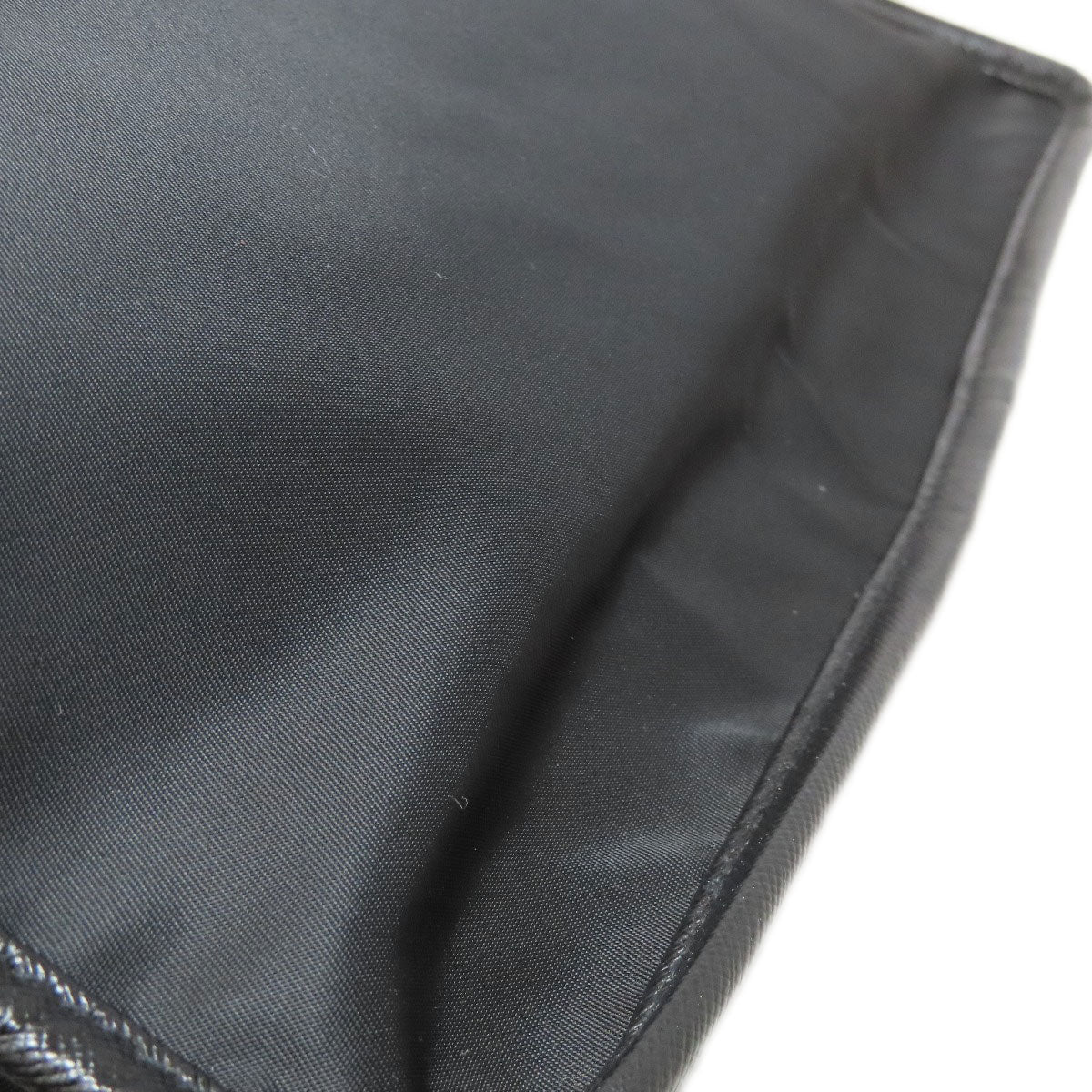 PRADA V158 Messenger Bag Logo Hardware Shoulder Bag Nylon Ladies [Used]