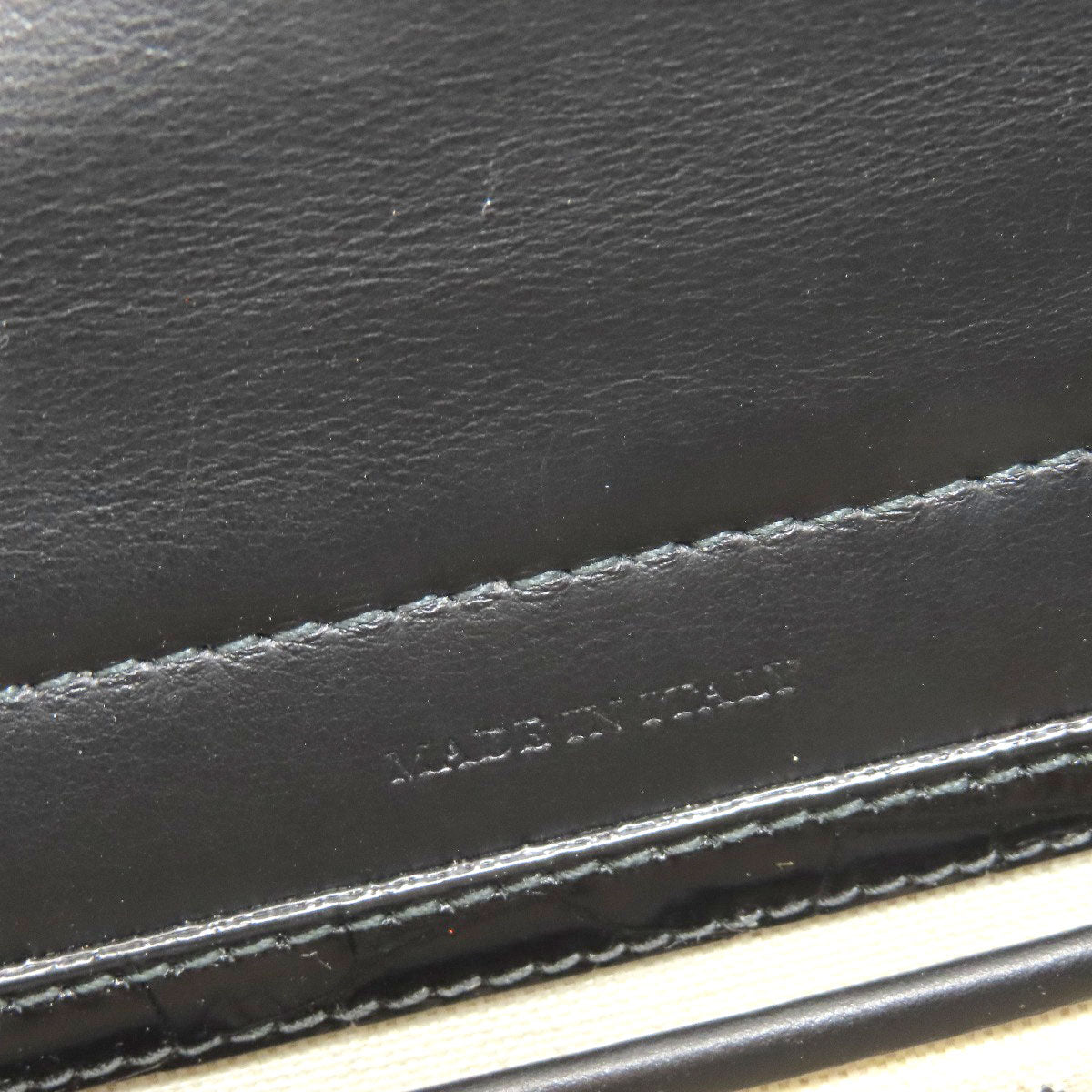BALLY Embossing Handbag Leather Ladies [Used]