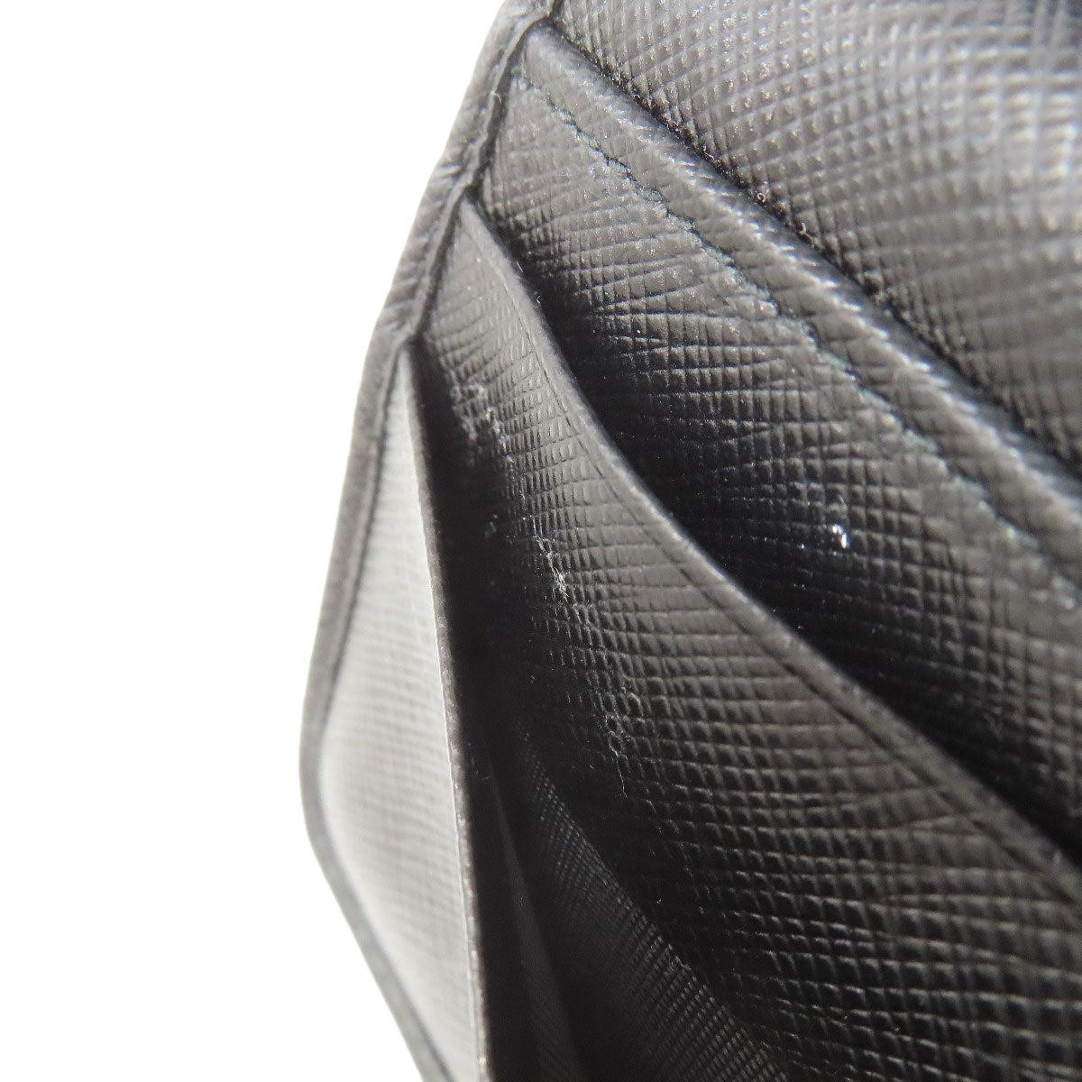 PRADA Triangle Charm Bifold Wallet with Coin Pocket Safiano Ladies [Used]