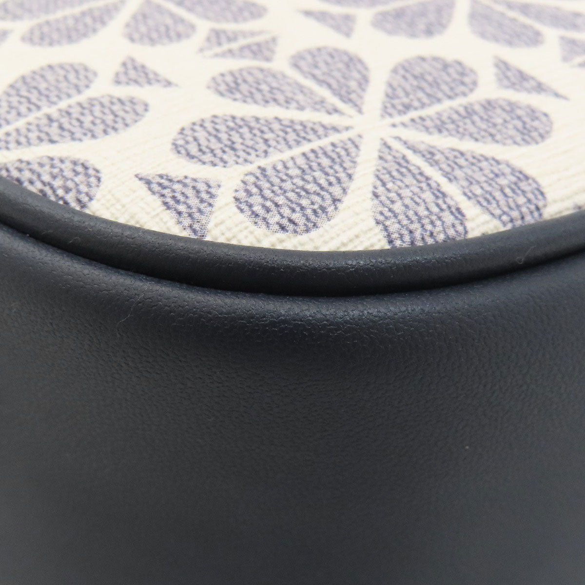 kate spade Flower motif Shoulder Bag PVC Ladies [Used]