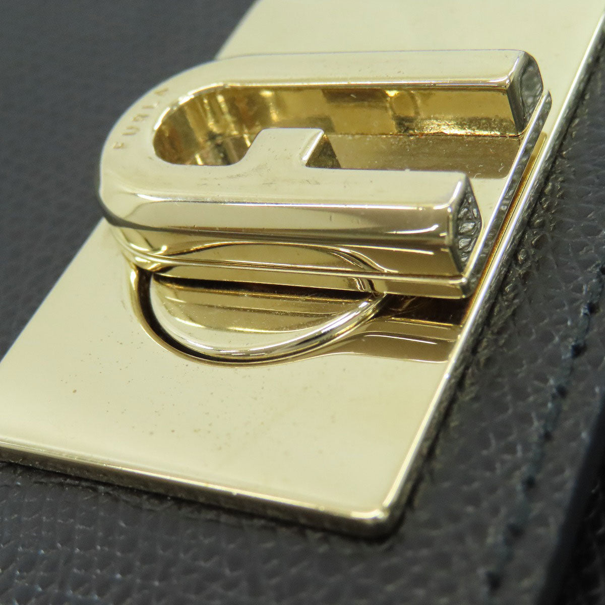 Furla アーチロゴ Shoulder Bag Leather Ladies [Used]