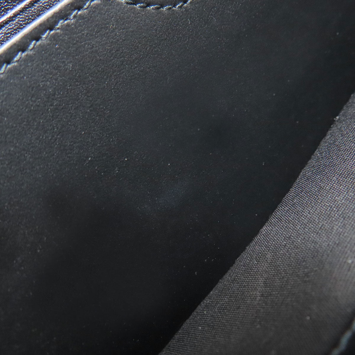 Salvatore Ferragamo GanciniHardware Long wallet (with coin pocket) Leather Ladies [Used]