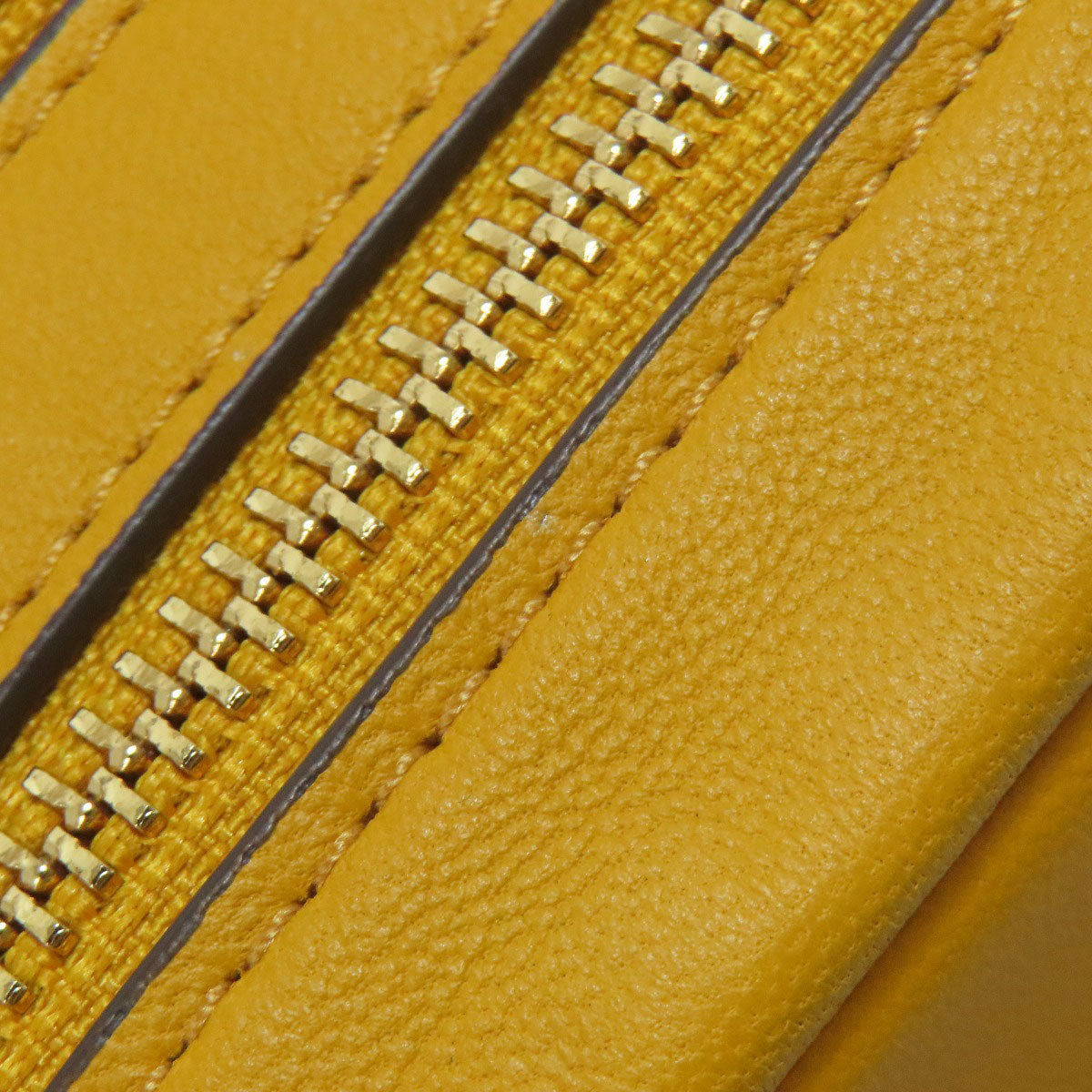 Tory Burch Perry High Frequency Mini Bag Shoulder Bag Leather Ladies [Used]