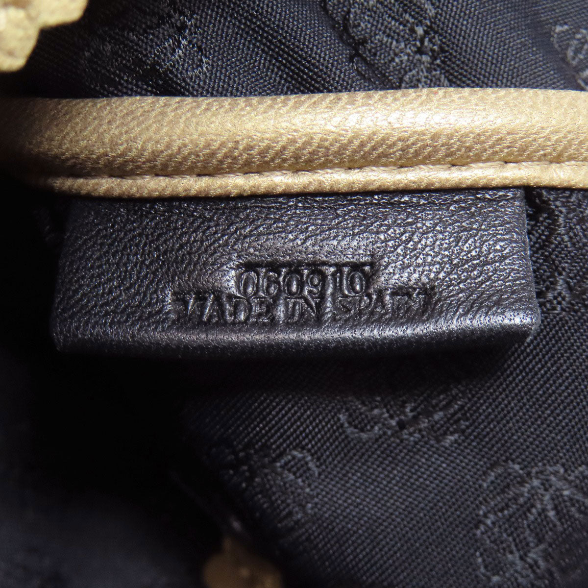 LOEWE logo Handbag Calf Ladies [Used]