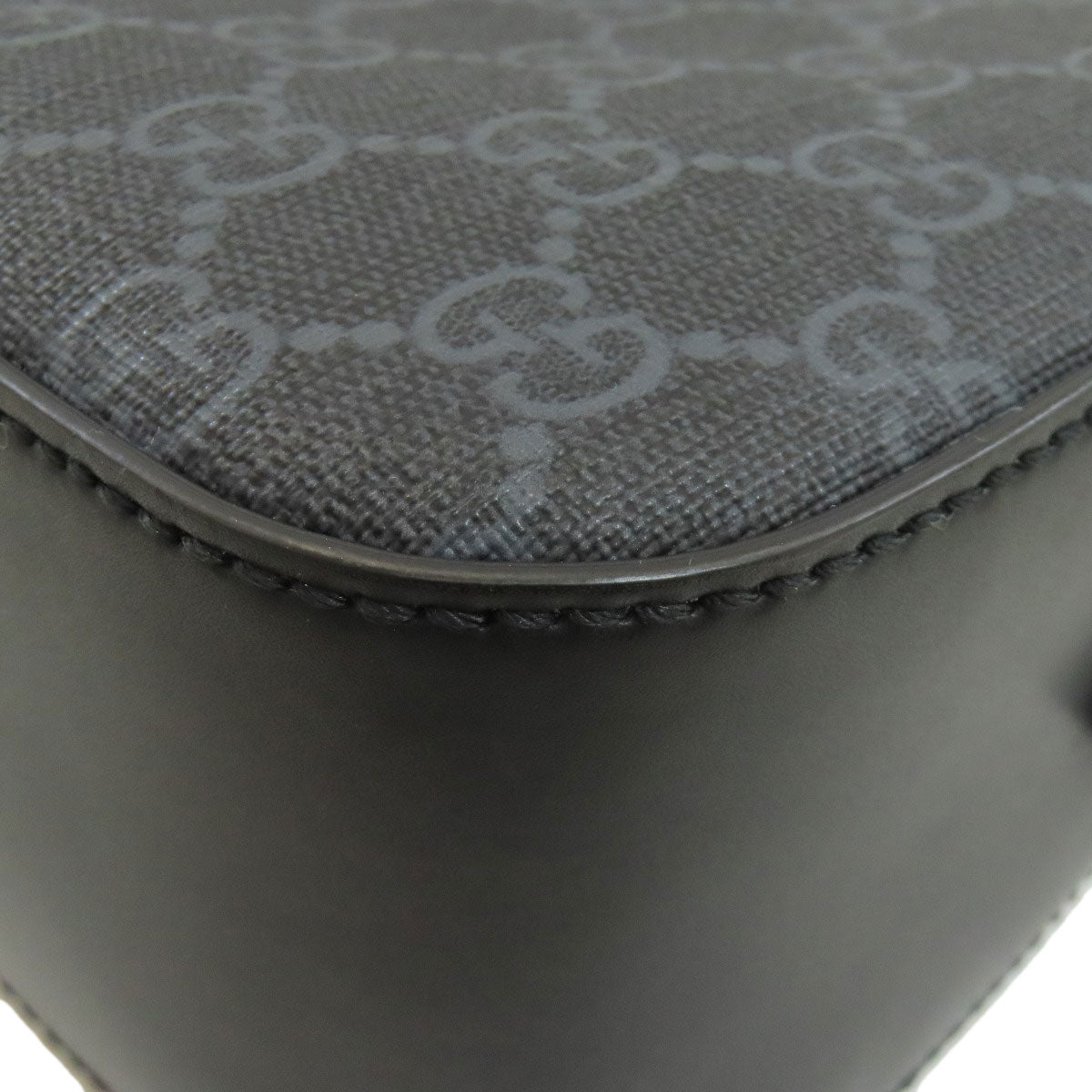 GUCCI 574886 GG Supreme Shoulder Bag PVC Ladies [Used]