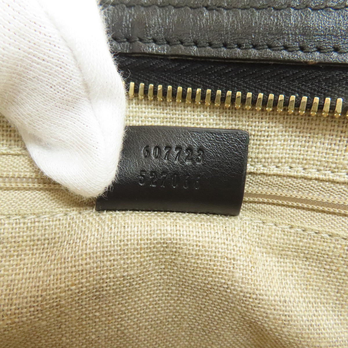 GUCCI 607723 GG Signature Microsima Outlet Shoulder Bag Leather Ladies [Used]