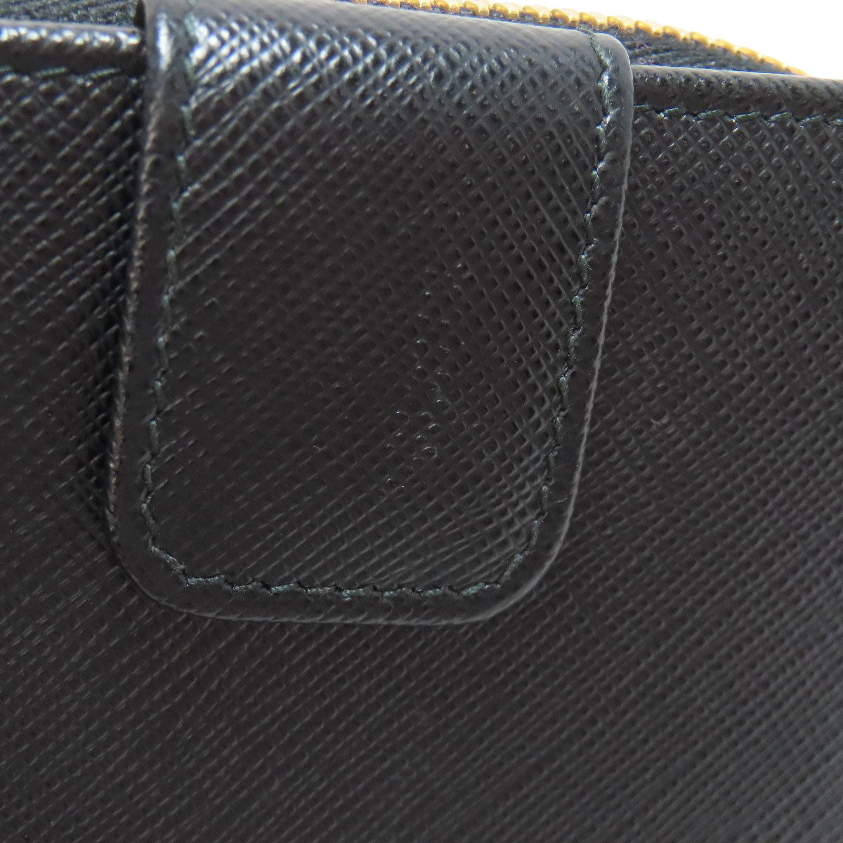 PRADA Zip wallet Bifold Wallet with Coin Pocket Safiano Ladies [Used]