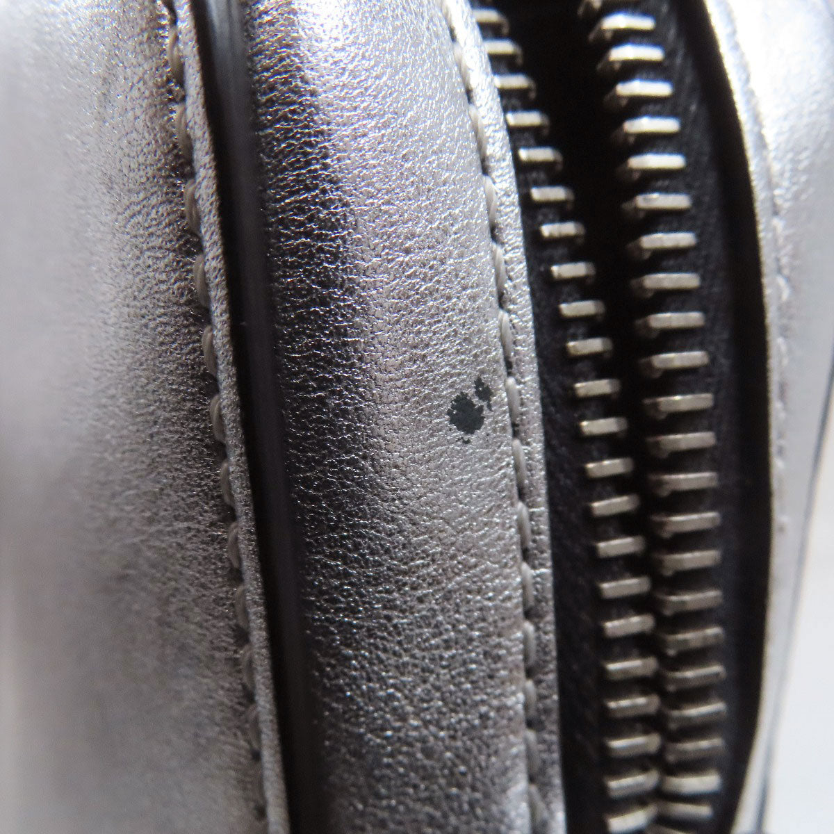 VALENTINO VLTN logo Shoulder Bag Calf Ladies [Used]