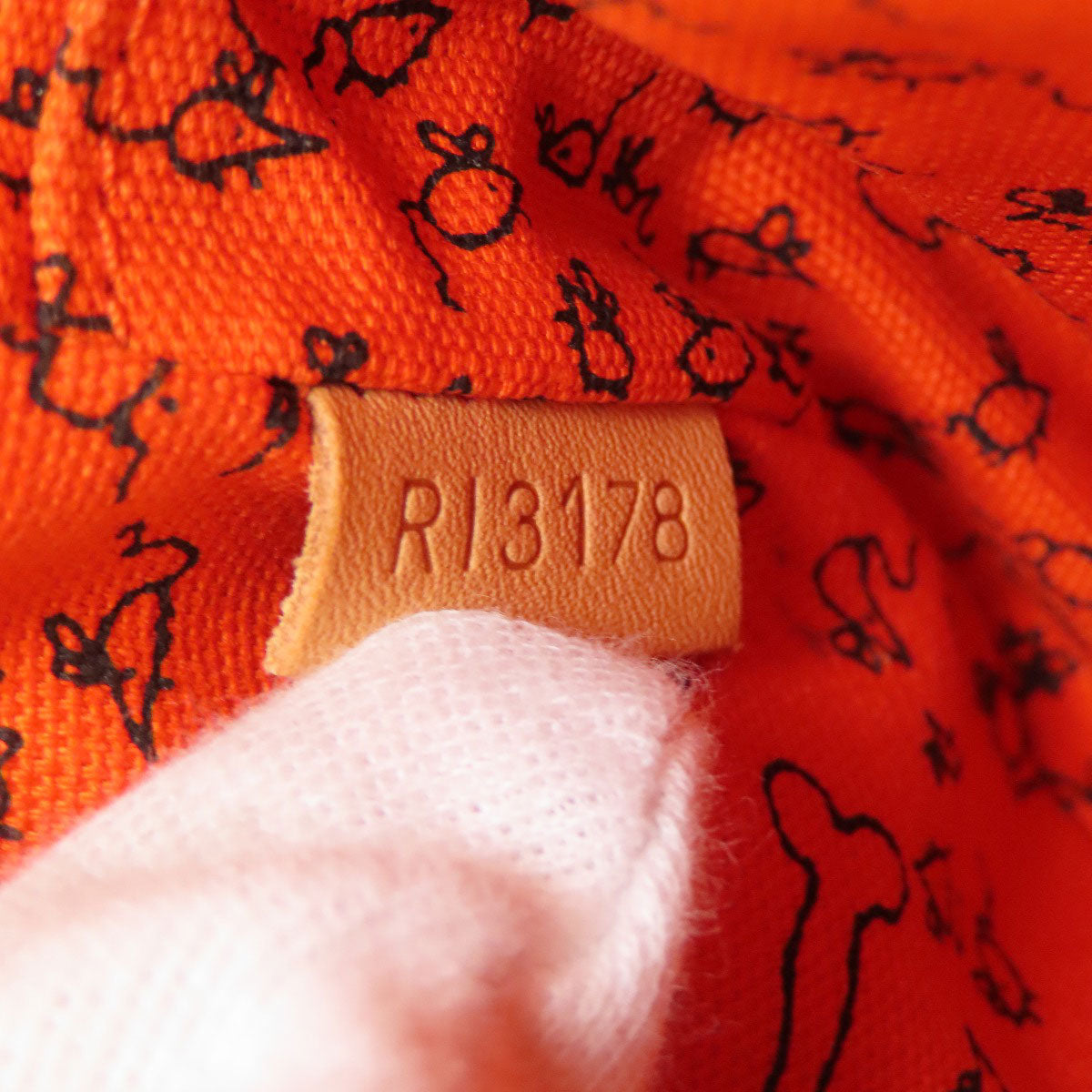 LOUIS VUITTON M44399 Panam Set Catgram Shoulder Bag Monogram canvas Ladies [Used]