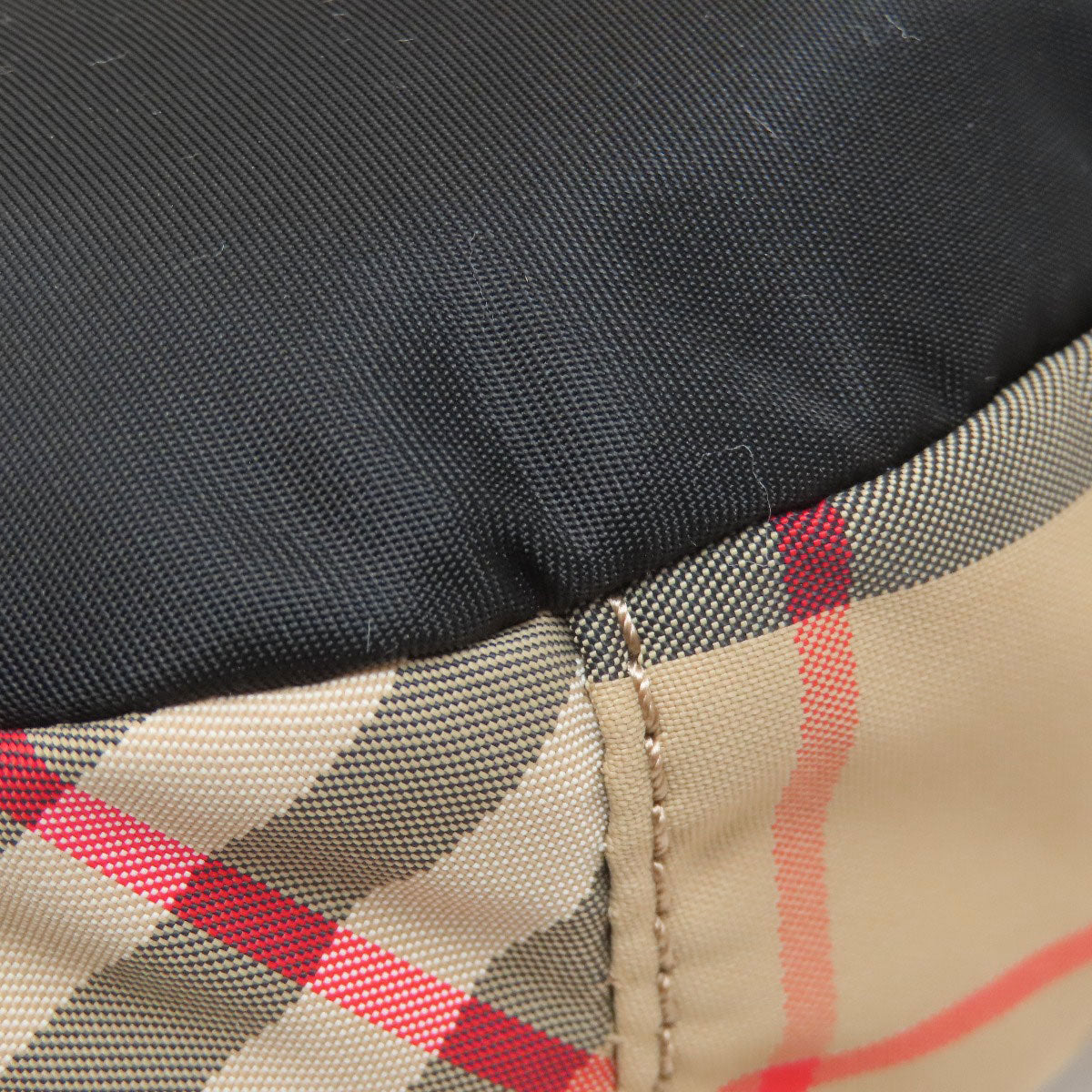 BURBERRY Nova Check body bag Nylon canvas Ladies [Used]