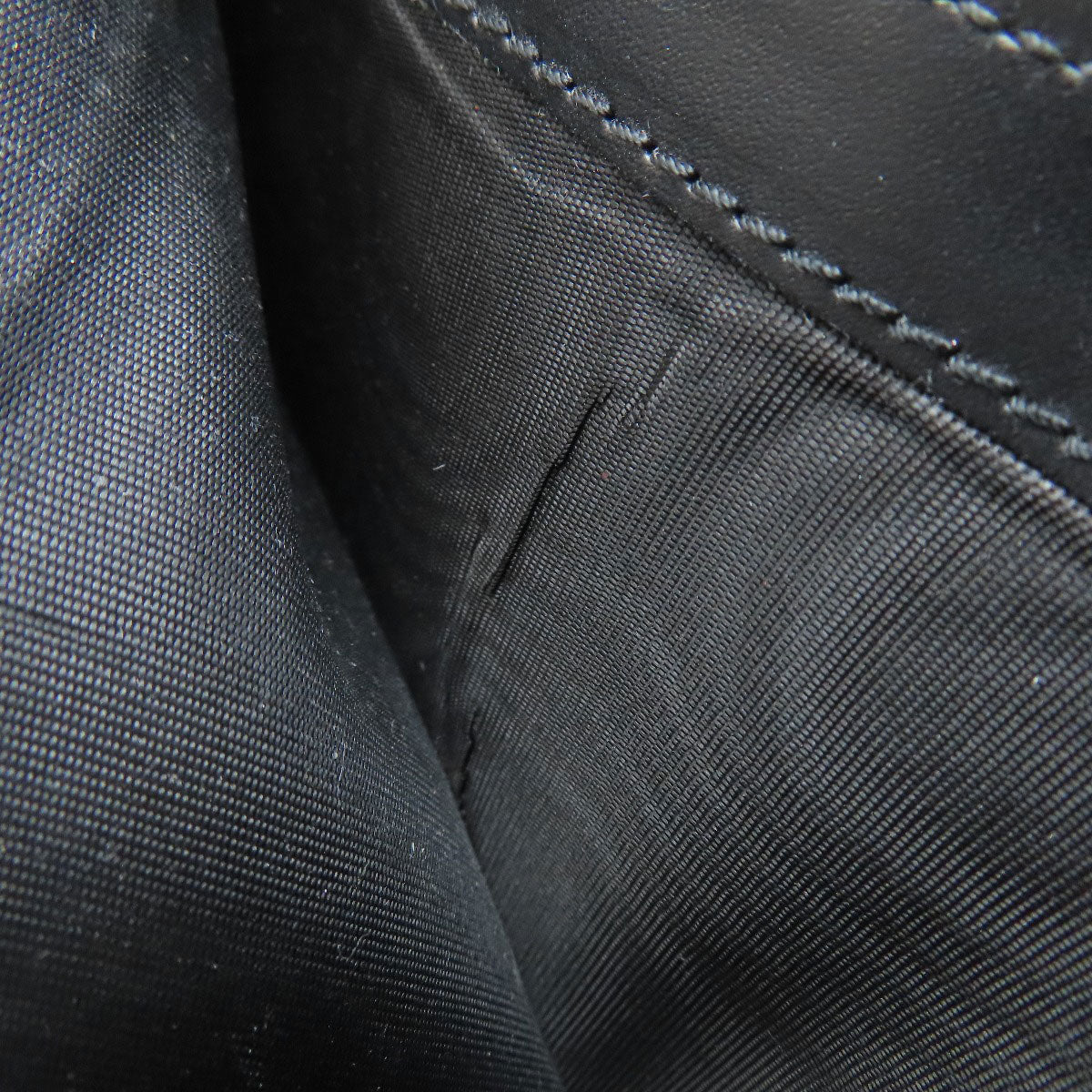 GUCCI 451266 GG Supreme Snake Print Bifold Wallet with Coin Pocket PVC mens [Used]